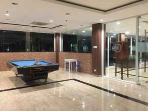 Quầy bar, cafe và phòng lounge 4 Apartemen Jogja Living 3