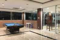 Quầy bar, cafe và phòng lounge Apartemen Jogja Living 3