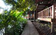 Exterior 2 Baan Mangkud Homestay