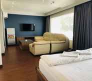 Bedroom 4 Cloud9 Premium Hotel An Nhon 
