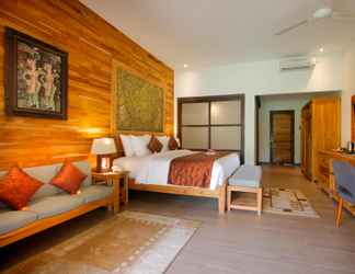 Bedroom 2 Manah Shanti Suite by Pramana Villas