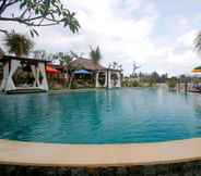 Swimming Pool 7 Manah Shanti Suite by Pramana Villas