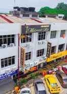 VIEW_ATTRACTIONS Melawati Ria Hotel