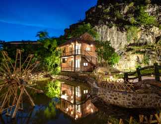 Luar Bangunan 2 Muong Village Ninh Binh