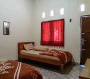 Bedroom 6 Rautani Guest House 