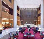 Lobby 3 Singapore Marriott Tang Plaza Hotel