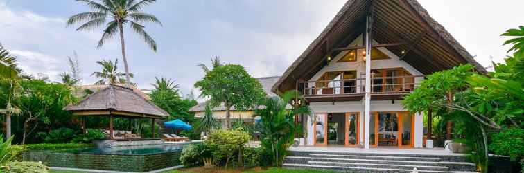 Lobby Villa Brombong Pantai 