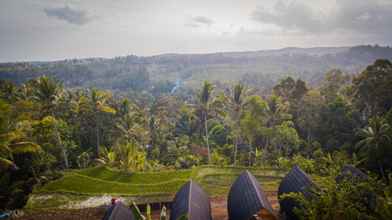 Nearby View and Attractions 4 Omah Bapak Ijen Eco House