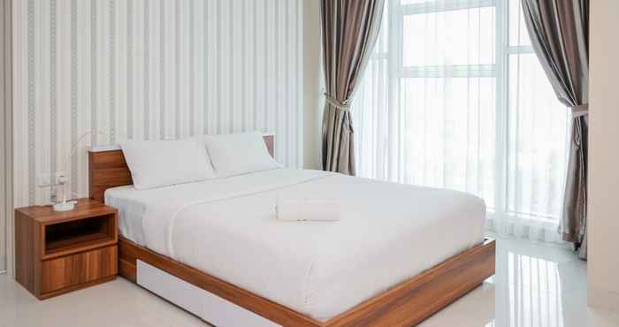 Bedroom Chic Studio Brooklyn Alam Sutera Apartment By Travelio