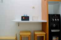 Ruang Umum Cozy Studio at Lagoon Apartment near Bekasi Town Square By Travelio