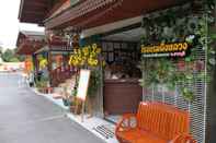 Lobby Pueng Luang Hotel