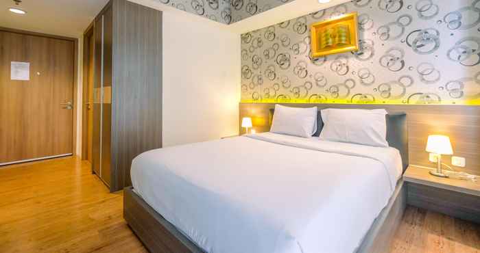 Bedroom Minimalist and Comfy Studio at Bogor Icon Apartment By Travelio