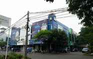 Exterior 4 Hotel Padma Syariah Tangerang