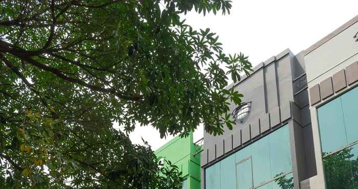 Lobi Hotel Padma Syariah Tangerang