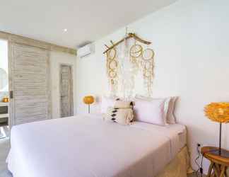 Bedroom 2 Villa Opaline