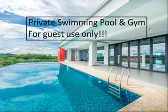 Swimming Pool 4 16pax Private Infinity Pool & Gym Located In Cyberjaya BioX