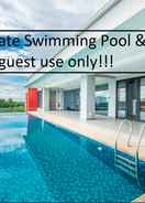 SWIMMING_POOL 16pax Private Infinity Pool & Gym Located In Cyberjaya BioX