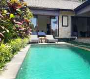 Swimming Pool 3 Villa Sri Ubud