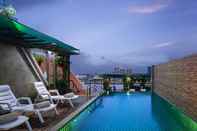 Swimming Pool LCS Hotel & Apartment