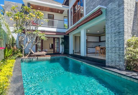 Exterior Andira Villa Jimbaran