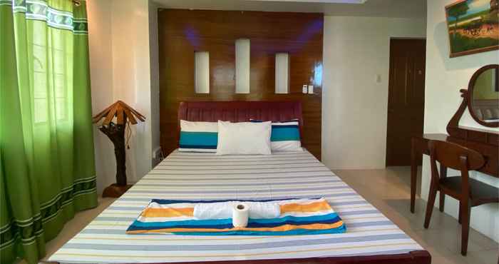 Kamar Tidur Titan Residence Mactan