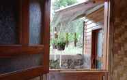 Bilik Tidur 6 Wind's Cabin  (Wooden Homestay Ciwidey)