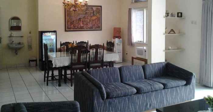 Lobi Rumah Anda Guest House