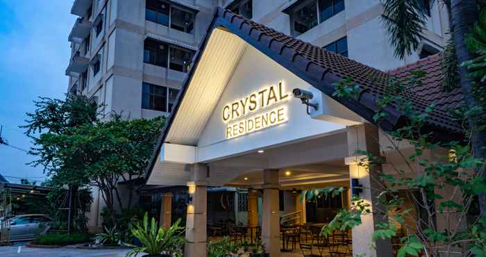 ภายนอกอาคาร Crystal Resort Korat