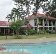 Swimming Pool 4 RedDoorz Plus @ Rio Grande de Laoag Resort Hotel Ilocos Norte