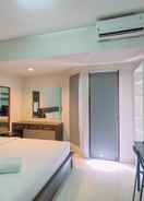 BEDROOM Comfy and Elegant Studio Apartment at Tamansari Sudirman By Travelio