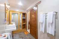 In-room Bathroom NG Sweet Home Penida