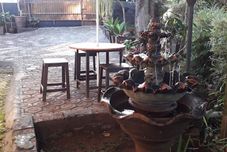 外部的 Villa Pondok Maheda Keke