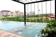 Swimming Pool Bell Suites by Moka