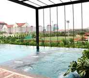 Swimming Pool 2 Bell Suites by Moka