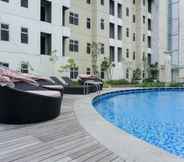 Kolam Renang 4 Fully Furnished Apartment 2BR at Vittoria Residence By Travelio