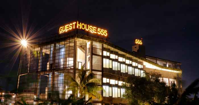 Exterior Guest House 555 NKI