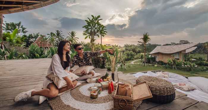 Ruang untuk Umum Ipian Cinta by Pramana Villas