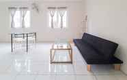 Common Space 2 Homey Studio Guest House at Alesha Vanya Park BSD (Sharing Bathroom) By Travelio