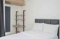 Kamar Tidur Simply and Homey Studio Apartment Akasa Pure Living BSD By Travelio