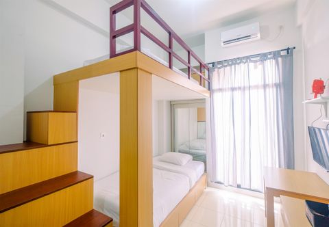 Bedroom Relaxing and Compact Studio at Dave Apartment By Travelio