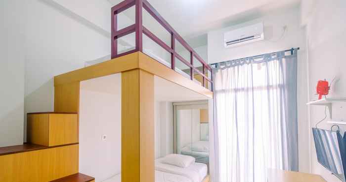 Bedroom Relaxing and Compact Studio at Dave Apartment By Travelio