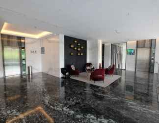 Lobby 2 Wonderful and Comfy Studio Menteng Park Apartment By Travelio