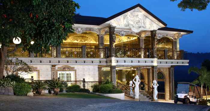 Lobby Rancho Bernardo Luxury Villas and Resort