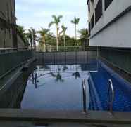 Swimming Pool 3 Comfortable and Stylish Studio at Beverly Dago Apartment By Travelio