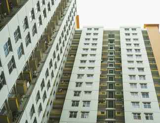 Bangunan 2 Cozy Living 2BR at Apartment Pancoran Riverside By Travelio