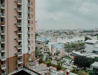 Bangunan 2 Compact and Homey 2BR Pluit Sea View Apartment By Travelio