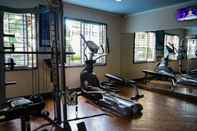 Fitness Center 1BR Apartment with Queen Bed at Ancol Marina near Dufan By Travelio