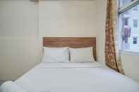 Kamar Tidur Simply and Homey 2BR Pluit Sea View Apartment By Travelio