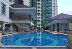 Kolam Renang 3 Great Choice 2BR Apartment at Salemba Residence By Travelio