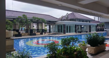 Lobi 2 Great Choice 2BR Apartment at Salemba Residence By Travelio